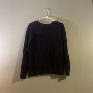 Medium navy loft sweater